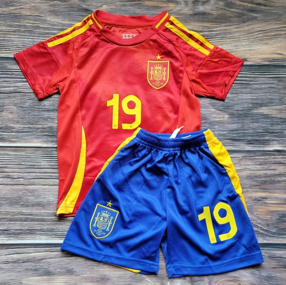 España Lamine Home kid's soccer uniform - Picture 1 of 2